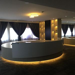 Folkmeldrum Hotel